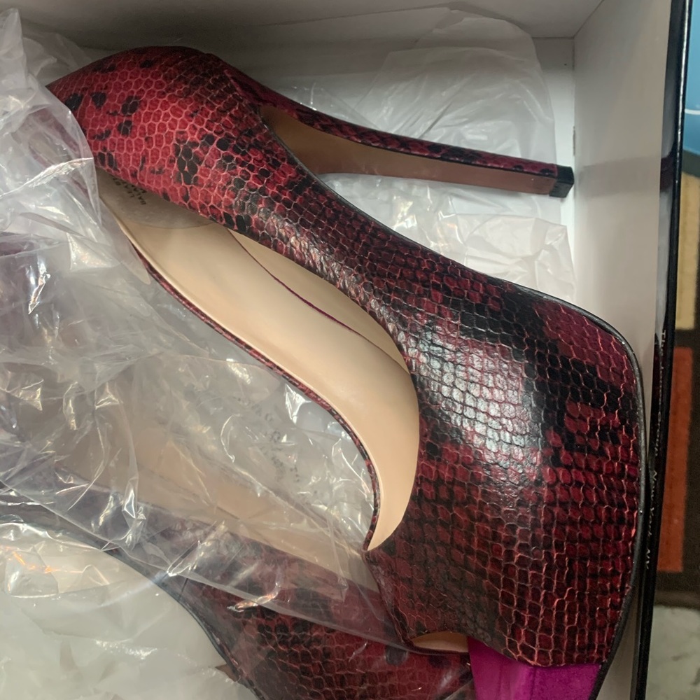 Boutique 9 Red Snakeskin heels